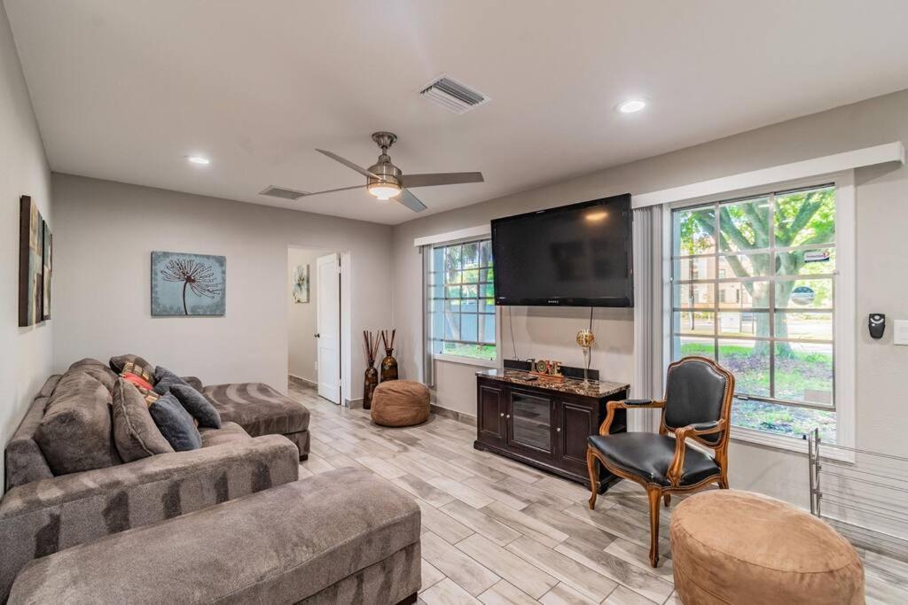 Town 'N' Country Cozy Corner, Your Florida Fun Hub Tampa Exterior foto
