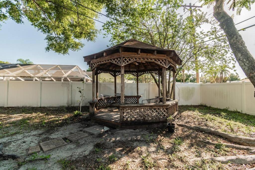 Town 'N' Country Cozy Corner, Your Florida Fun Hub Tampa Exterior foto